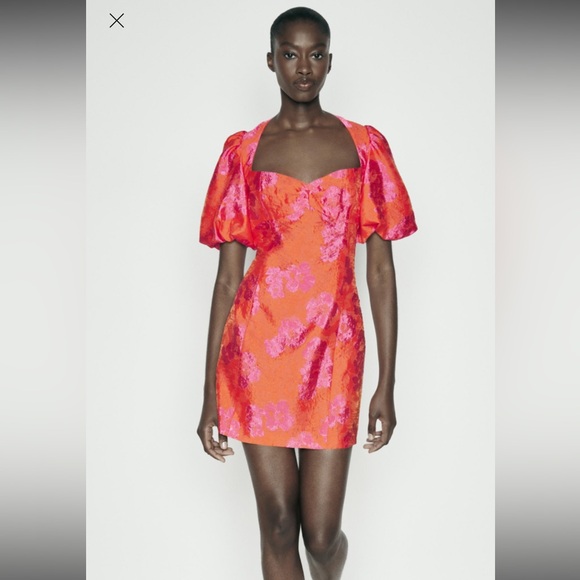 Zara Dresses & Skirts - Zara Puff Sleeve Jacquard Fuchsia Floral Mini Dress Medium NWT